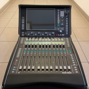 Allen & Heath dLive C1500 + DM0